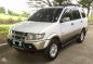 For sale Isuzu Crosswind 9 seater Manual transmission-1