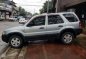 2005 FORD ESCAPE XLS - automatic transmission . all power -1