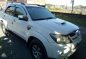 Toyota Fortuner V 2005 for sale-1