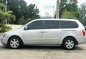 Kia Carnival 2012 for sale-4