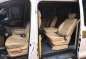 2014 Hyundai Starex Gold VGT for sale-3