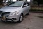 TOYOTA Innova E Manual Transmission 2011-6