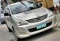 SELLING TOYOTA Innova E 2011 manual diesel-0