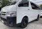 Toyota Hiace 2017 Commuter M/T for sale-3