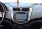 2012 Hyundai Accent Gold top of the line-11