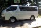 Toyota HIACE Commuter van 3.0 engine 2018 model-1