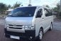 Toyota HIACE Commuter van 3.0 engine 2018 model-0