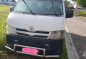 Toyota HIACE commutter van 2013 MT Good running condition-0