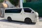 2009 Toyota Hiace Commuter diesel mt fresh -4