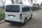 Toyota HIACE Commuter 2014 diesel Almost Brand new-2