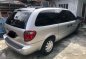 Selling my 2006 Chrysler Town and Country Touring-1