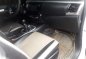 Toyota Hilux G 4x4 mdl 2016 Good as brand new-3