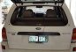 2005 FORD ESCAPE XLT 4x4 Top of the line (Loaded)-4