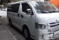 SELLING TOYOTA Hi Ace Commuter 2015-4