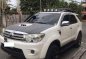 Toyota Fortuner 2010 V 4x4 Diesel A/T Lifted-1