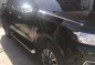 SELLING NISSAN Navara calibre 2016-2