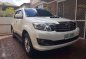 FOR SALE Toyota Fortuner V variant 4x4-4