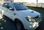 Toyota Fortuner V Top of the line Working 4x4. 2005-0