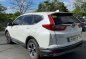 2017 Honda CR-V pearl white with good condition-4