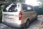 2010 HYUNDAI Grand Starex Gold for sale -5