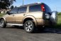 Ford Everest 2010 AT for sale -8