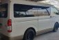 2017 Toyota Hiace Grandia 3.0 GL Automatic Diesel White Pearl-2