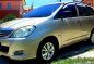 Toyota Innova E DIESEL 2009 for sale-1