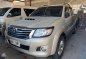 2014 TOYOTA Hilux 25 G 4x2 Gold Metallic Manual-0