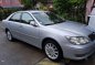 Toyota Camry 3.0 V6 2004 model/ top of the line-0