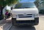 2017 Toyota Hiace commuter 3.0 FOR SALE-1