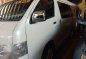 Toyota Super Grandia 2013 Model Pearl White-4