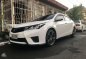 Selling Toyota Altis 1.6E 2015-7