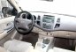 Toyota Fortuner V 4x4 DSL Automatic 2006 for sale -2