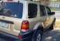 Ford Escape xlt 2004 model gas automatic -1