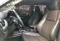 Toyota Fortuner V 2017 4x2 automatic transmission-3
