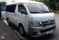 Toyota Hiace GL Grandia 3.0 Manual 2017 Assume Pasalo-1