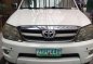 Toyota Fortuner G 2006 pearl White -A/T diesel-0