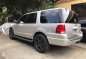 2004 Ford Expedition XLT low mileage good condition-2