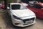 2017 Mazda 3 Skyactive automatic pearl white-2