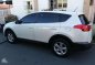 2013 Toyota Rav4 Matic Pearl White -1