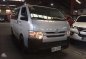 2016 Toyota Hi Ace Commuter MT Dsl Auto Royale-0