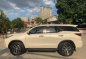 2017 Toyota Fortuner 4x2 V for sale-3