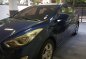 Selling Blue 2011 Hyundai Elantra -2