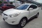 Selling White Hyundai Tucson 2012-3