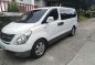 Selling Used Hyundai Grand Starex 2010 in Parañaque-9