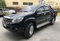 Selling Black 2014 Toyota Hilux at 100000 km -2
