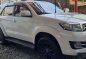 Selling White Toyota Fortuner 2016 Manual Diesel for sale in Quezon City-0