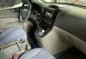 2010 Kia Carnival for sale in Las Piñas-5