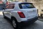 Selling 2nd Hand Chevrolet Trax 2017 in Makati-10