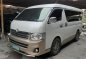 2nd Hand Toyota Hiace 2014 at 58000 km for sale-0